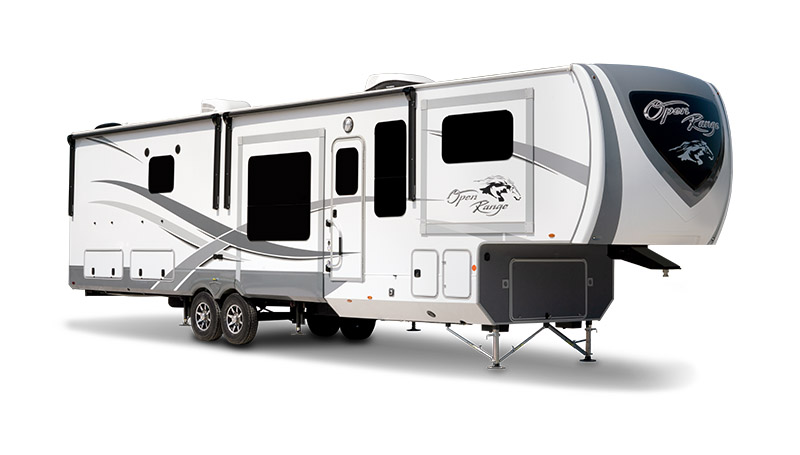 What Is A Fifth Wheel Rv And What Do They Offer? - Thor Industries