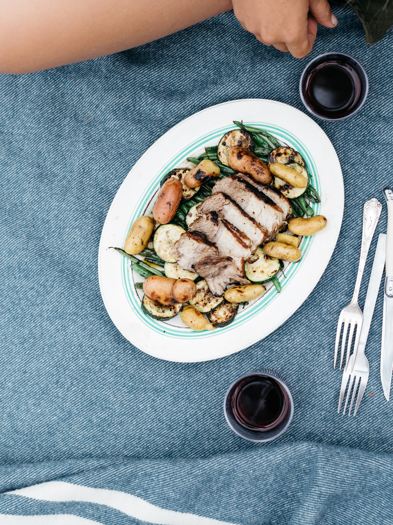 <h1>Cider-Poached Pork with Green Beans</h1>