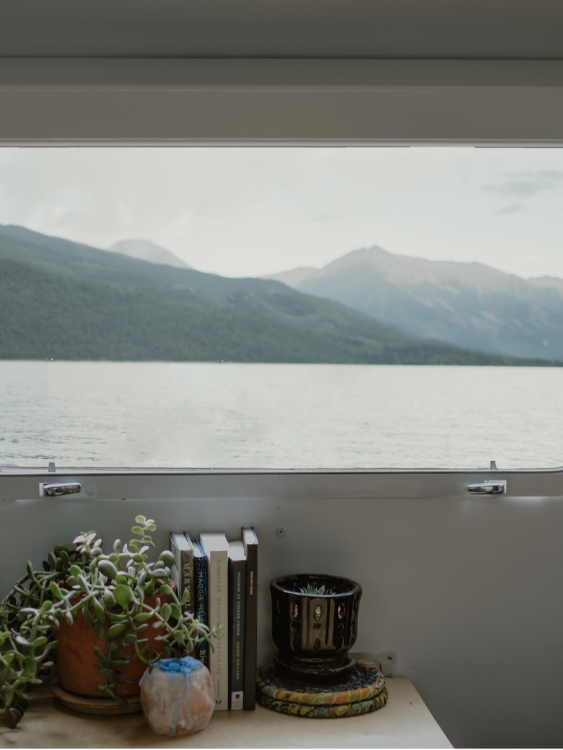 <h1>Window to Twin Lakes, CO</h1>